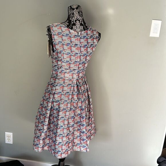 Armani Collezioni BRAND NEW dress - Picture 2 of 7